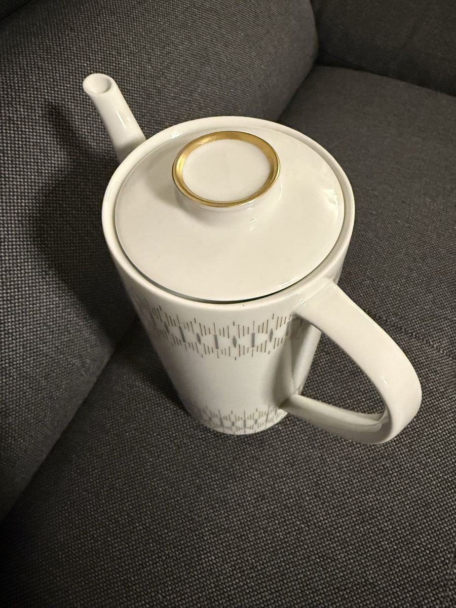 Seltmann Teekannen: Kaffeekanne Johann Seltmann Bavaria – Gebraucht aus Buchs SG von and_d8tp 2