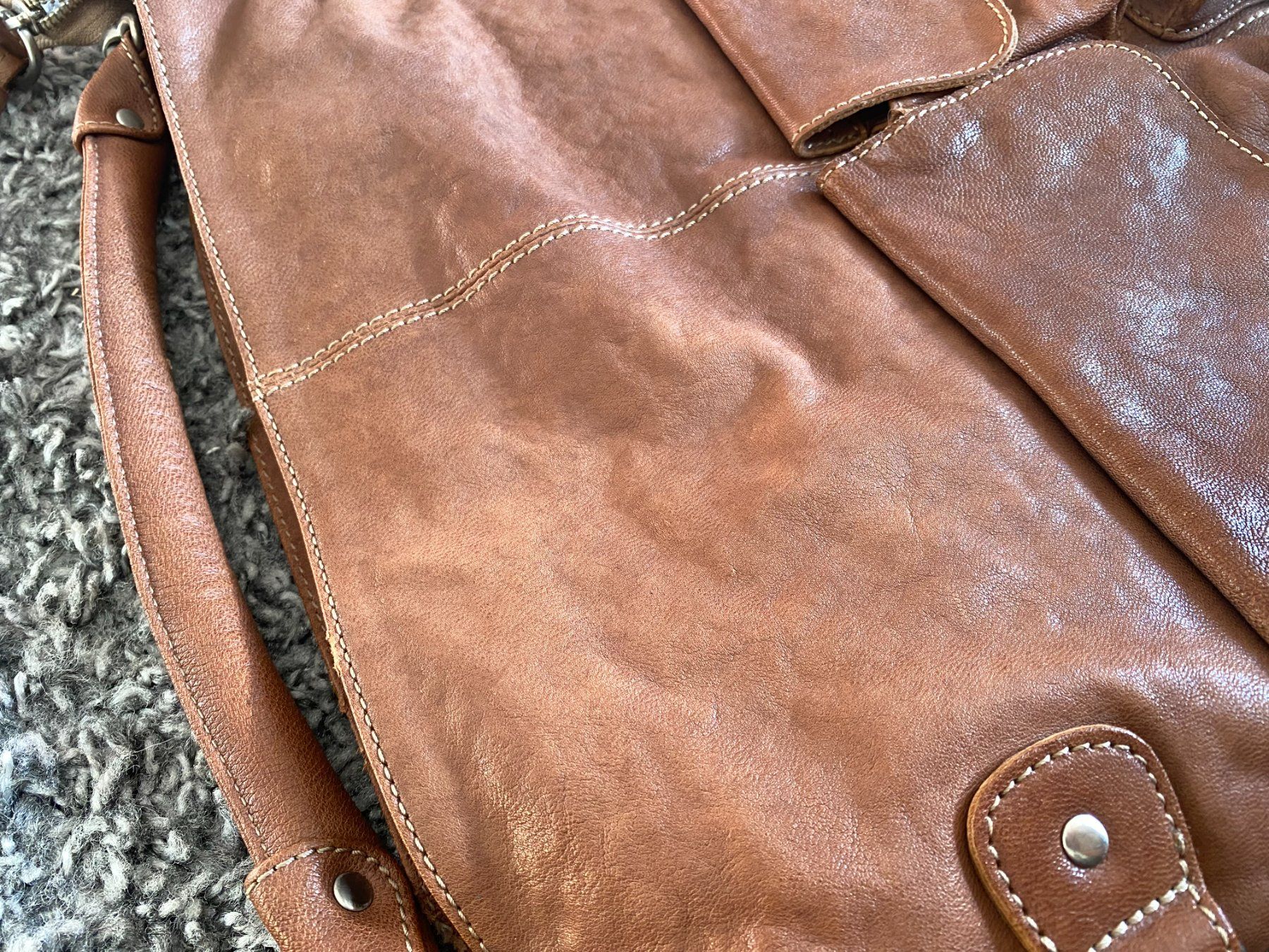 Liebeskind Borse da donna: Liebeskind Tasche in trendigem Design – Usato da Pieterlen venduto da Plasticbox 4
