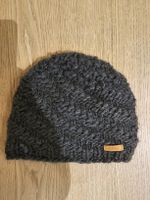 Warme, graue Wintermuetze von Barts – Top Zustand!