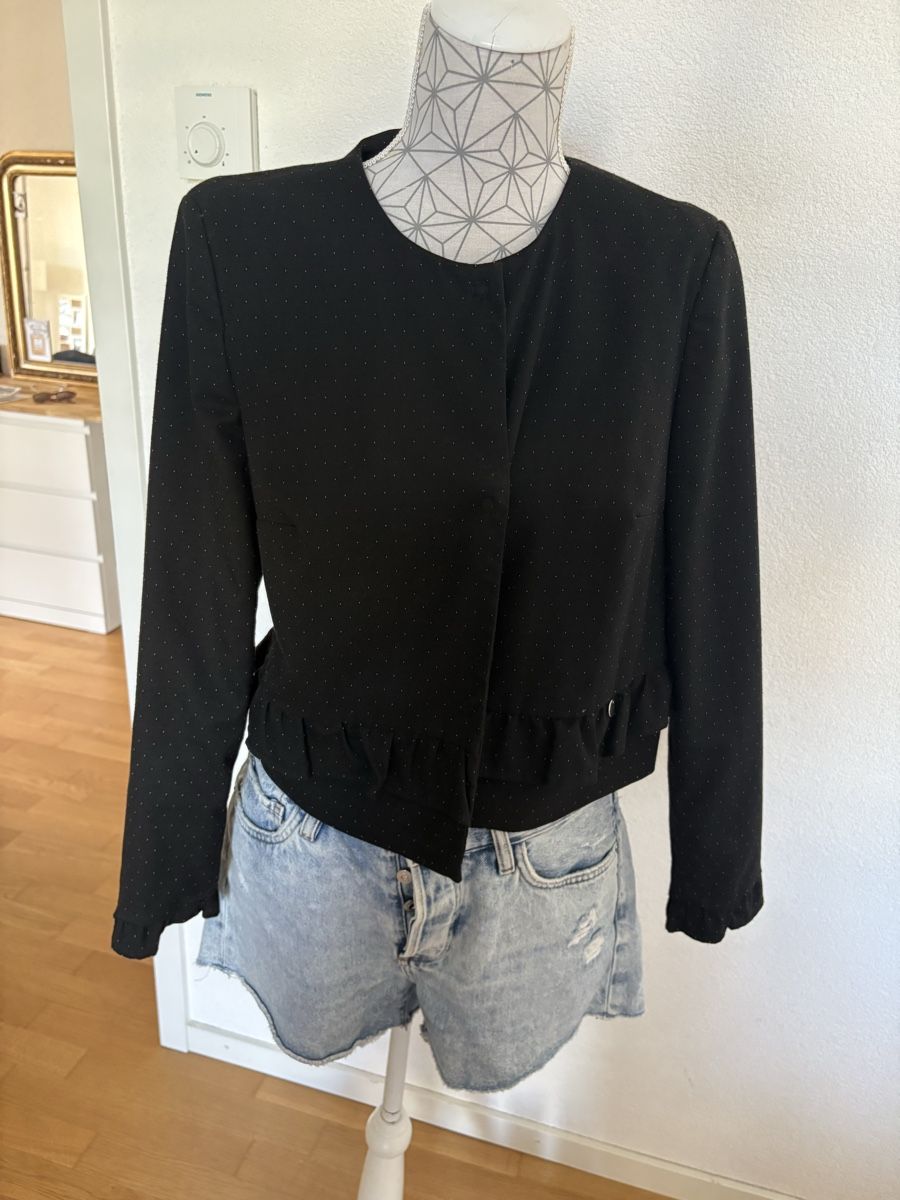 Giacche: Blazer noir élégante  – Nuovo (secondo la descrizione) da Mont-sur-Lausanne venduto da Melmel83