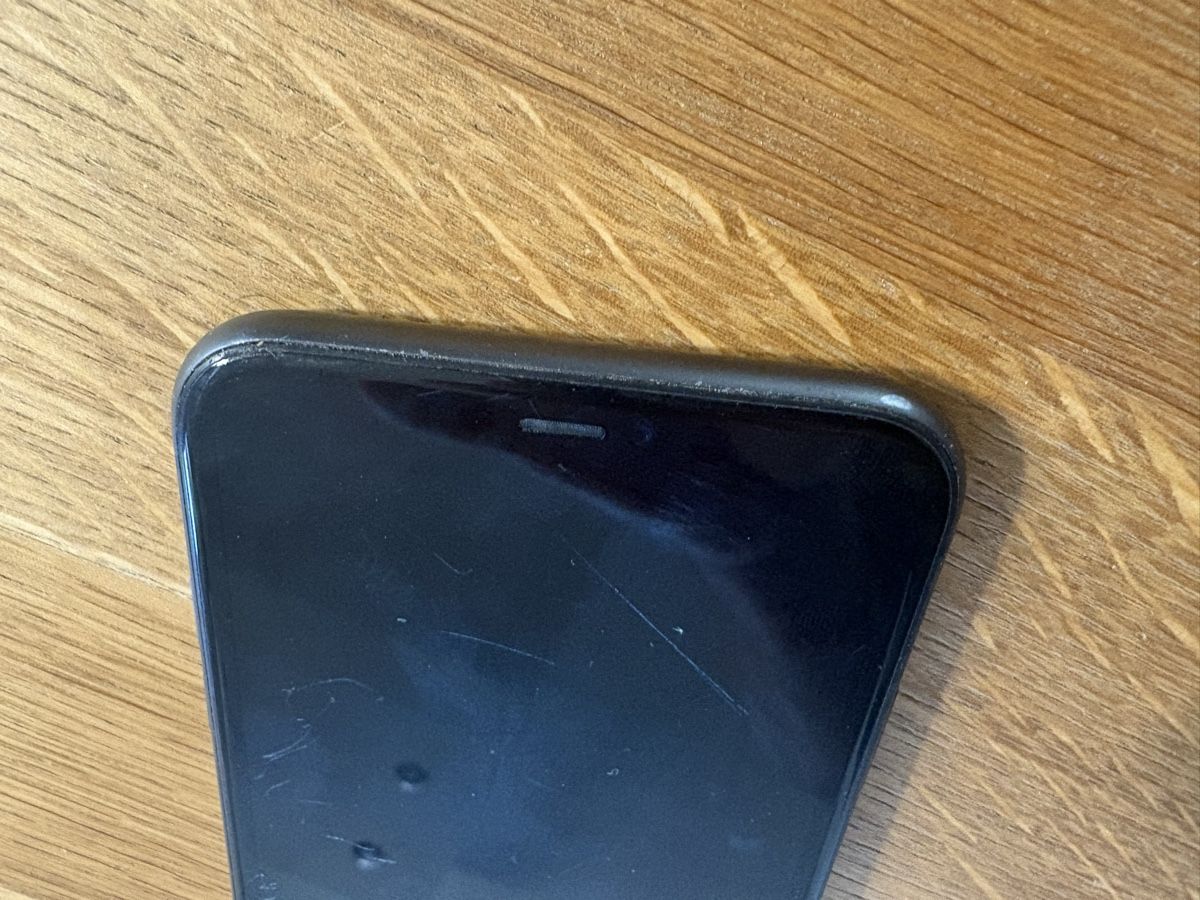 Apple Handys / Smartphones: Apple iPhone 11 256 GB schwarz – Gebraucht aus Zunzgen von Ebnet12 3