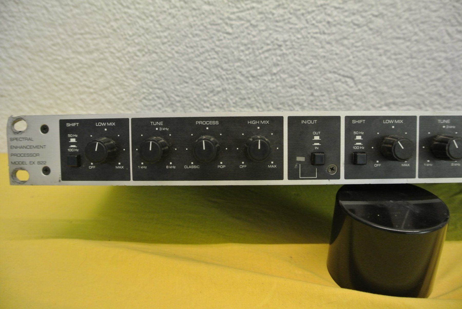 Behringer Equalizzatori: BEHRINGER DUALFEX II EX 822 – Usato da Unterkulm venduto da Bmaori 2
