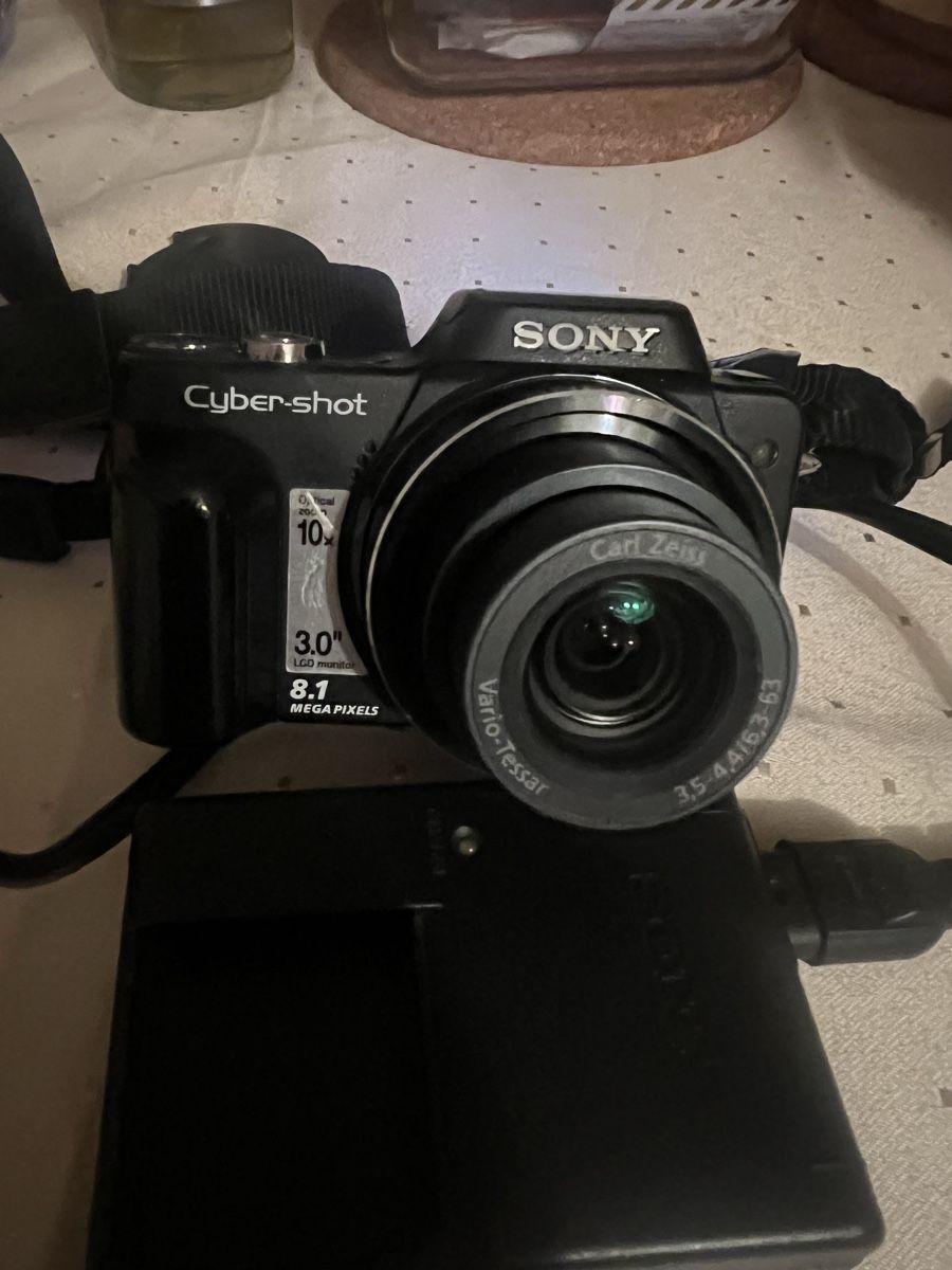 Sony Fotocamera: Sony super steadyshot DSC-H10 – Usato da Zürich venduto da jao_2bx7 7