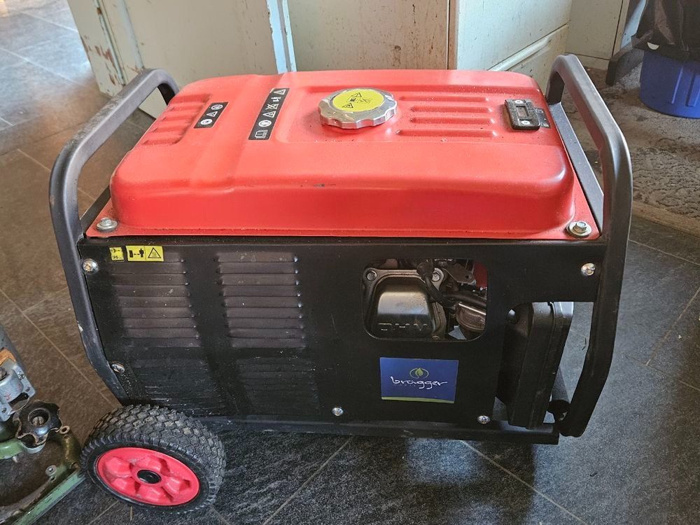 Generatori di corrente: Matrix Stromgenerator PG 3500 - Zuverlässig, Motor läuft!!! – Difettoso da Binningen venduto da vit_pqg9 2