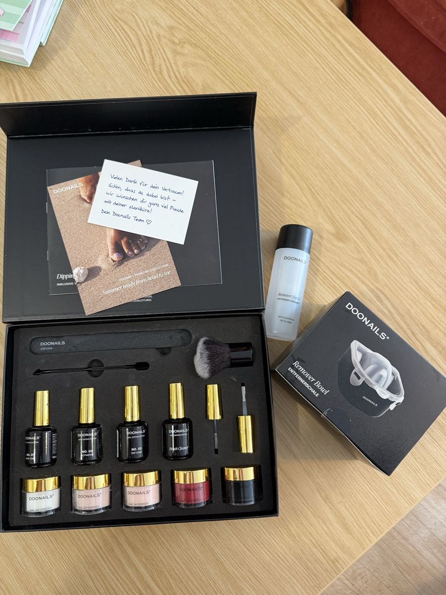 Ongles artificiels: Doonails – D'occasion à zermatt par pia_cl7g