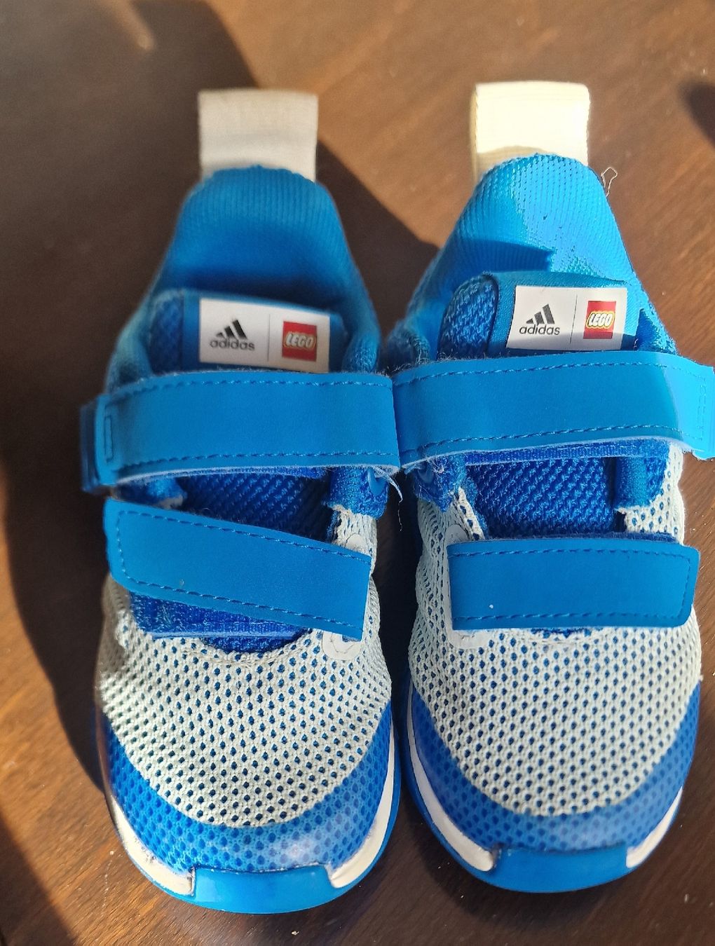 Scarpe per ragazzi: Adidas Lego Schuhe Grösse 23 – Usato da Kandersteg venduto da Foxtrott7777 2