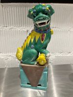 Chien Foo en porcelaine chinoise