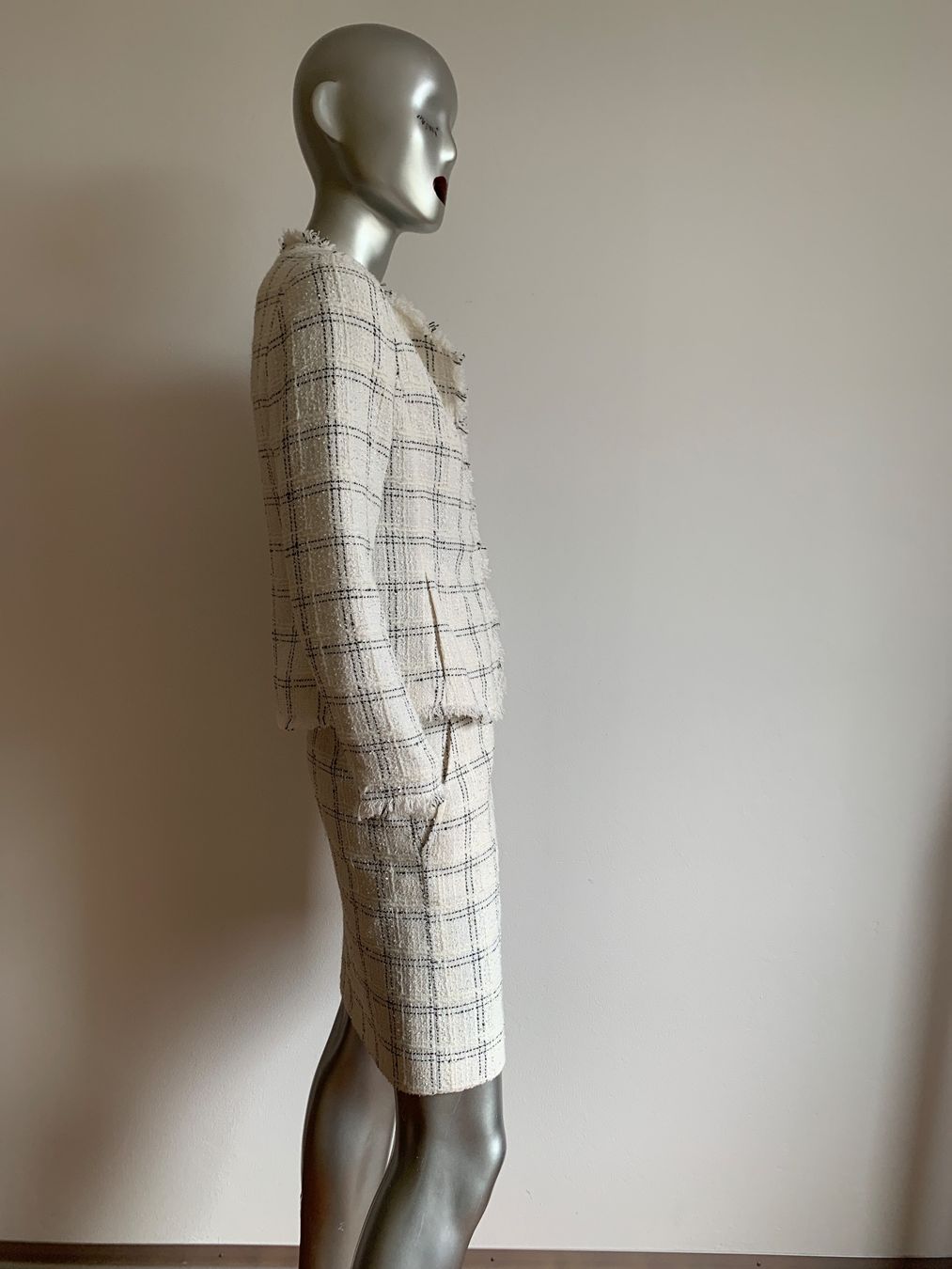 Akris Giacche: AKRIS: Exklusiver heller Tweed-Blazer, Gr. 36 – Nuovo (secondo la descrizione) da Luzern venduto da paulablue 4