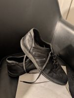 Sneakers leather black size 43 for men used