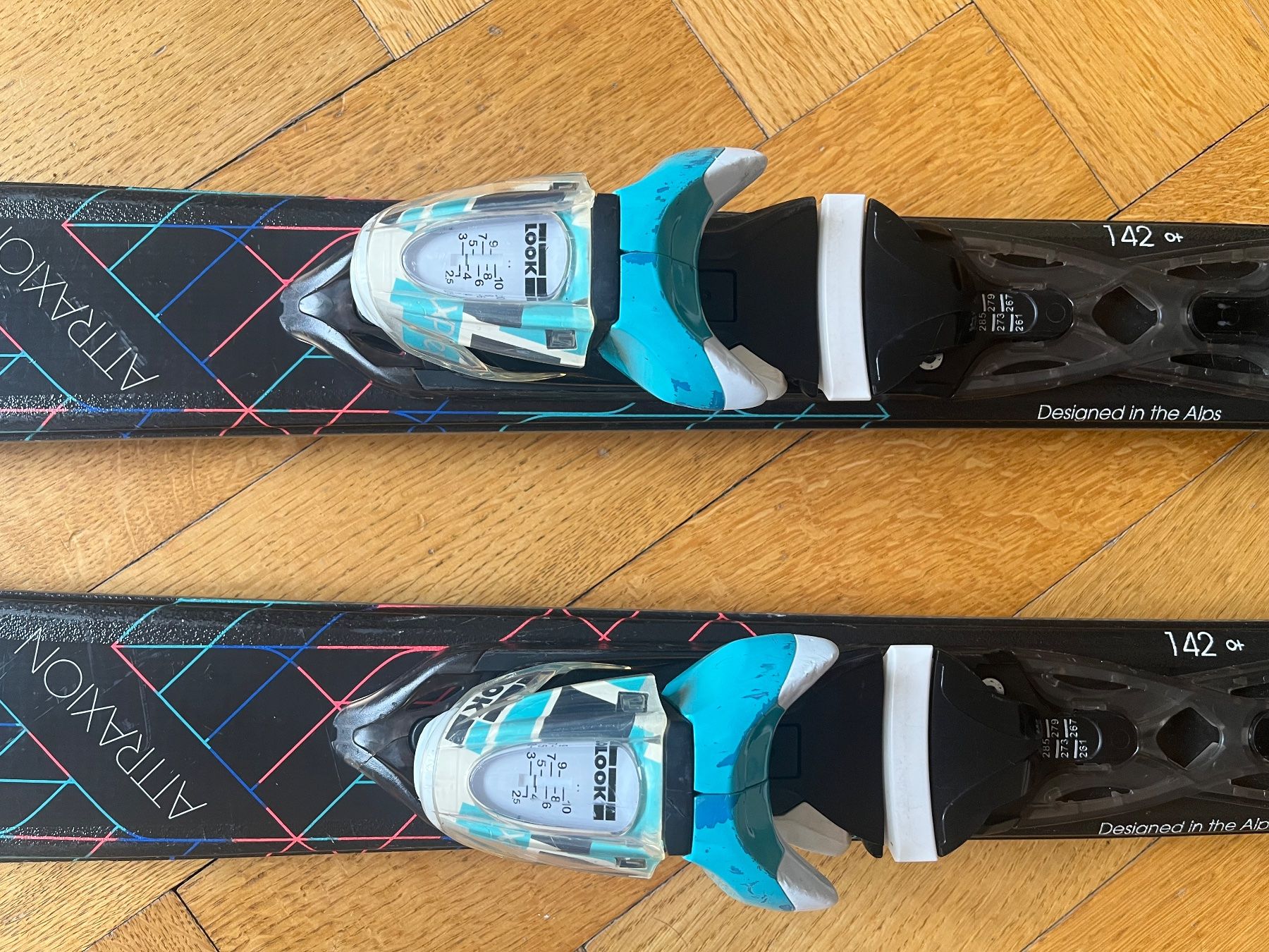 Rossignol Sci: Rossignol Attraxion skis, taille 142 cm – Usato da Genève venduto da natalie1_5 2