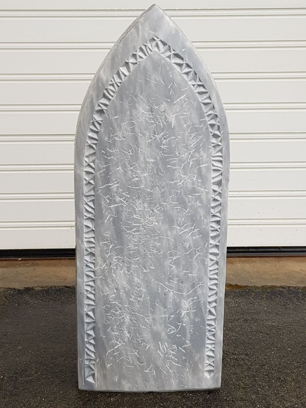 Skulpturen & Statuen: Grabmal/Grabstein – Gebraucht aus Ehrendingen von Amigo5