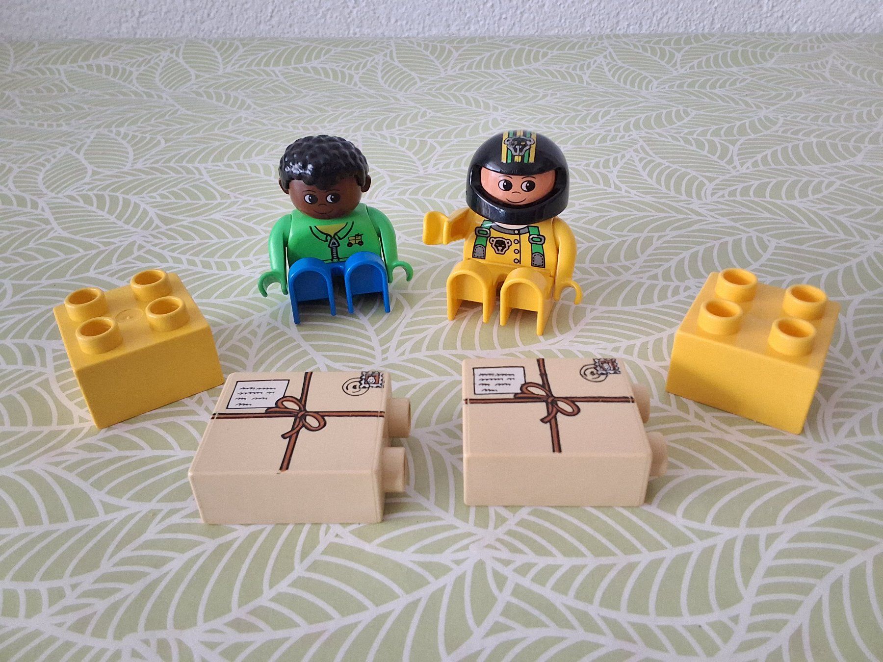 Lego Spielzeuge: Lego Duplo Post Lieferung – Gebraucht aus Liebefeld von moony4blue 3