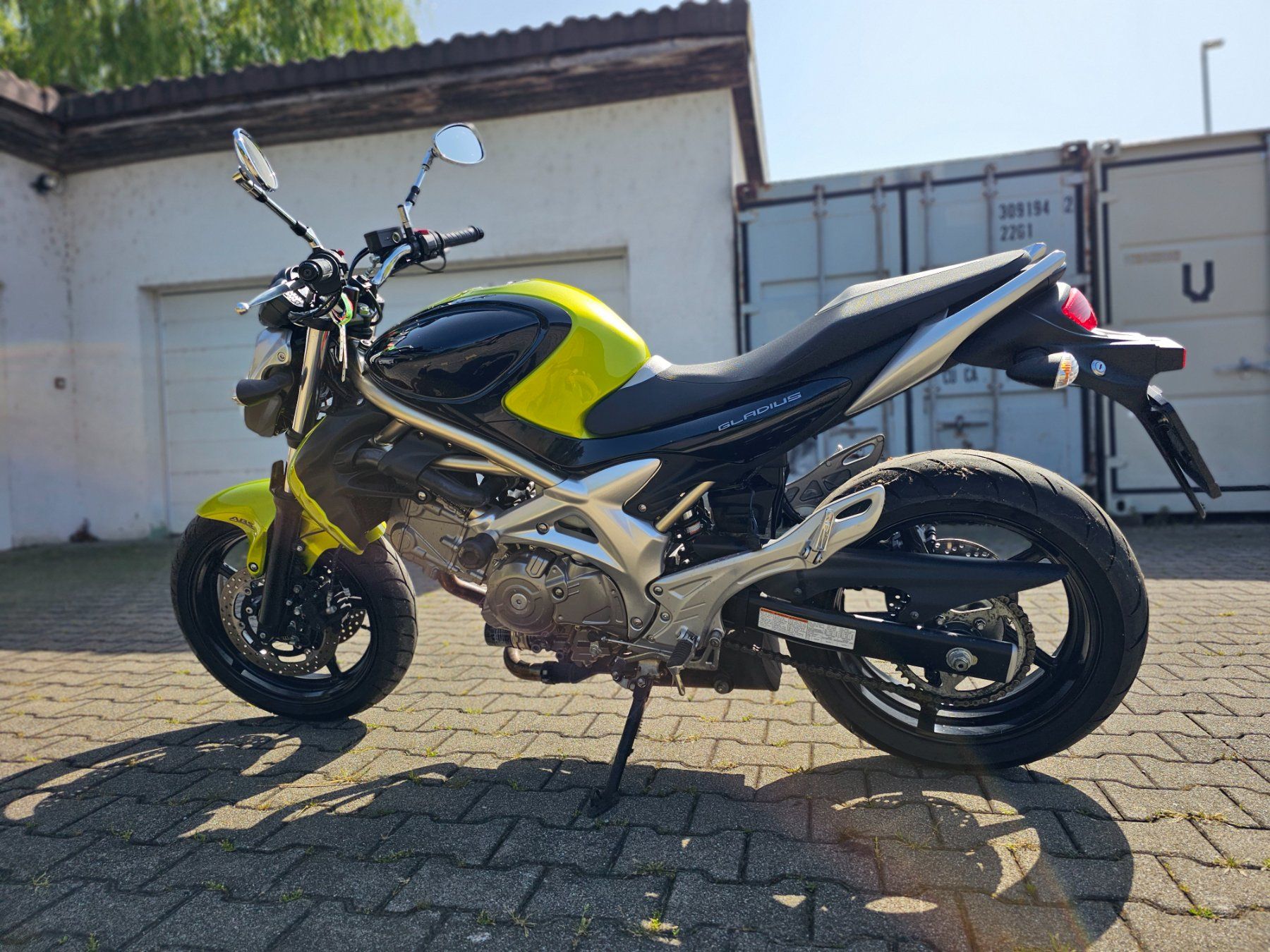 Suzuki Strada: Suzuki Gladius 650 – Usato da Oberhallau venduto da ric_qr89 2