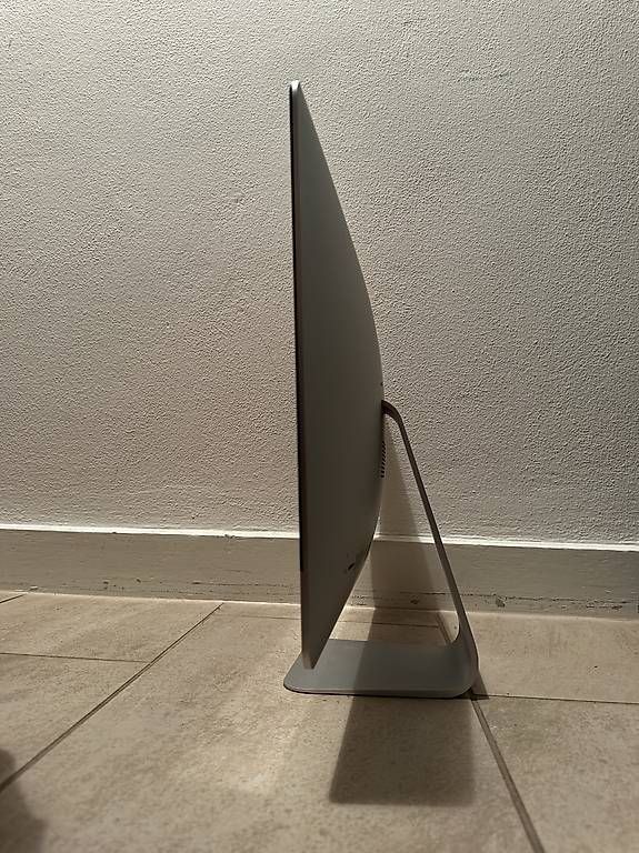 PCs: Apple iMac 21.5 Late 2015  8GB RAM  1TB – Gebraucht aus Zürich von Hanglooi 2