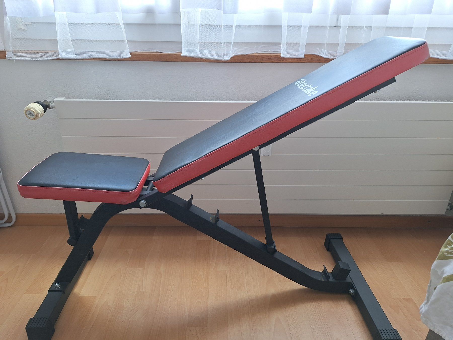 Hometrainer: Verstellbare Hantelbank von Tectake – Usato da Urtenen-Schönbühl venduto da jne_mvm7 2