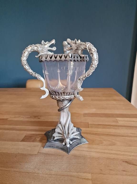 Altre raccolte & rarità: Harry Potter - Pokal / trimagische Turnier  – Usato da St. Gallen venduto da ste_fq9h