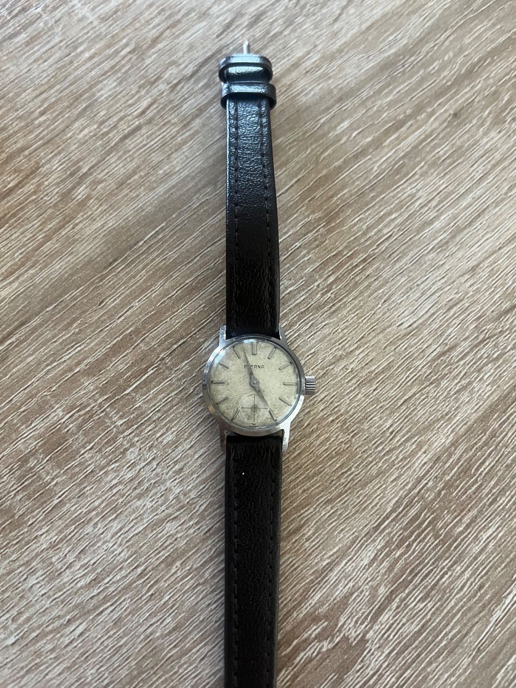 Eterna Uhren: Eterna Uhr 70-80 Jahre alt – Gebraucht aus Grabs von  2