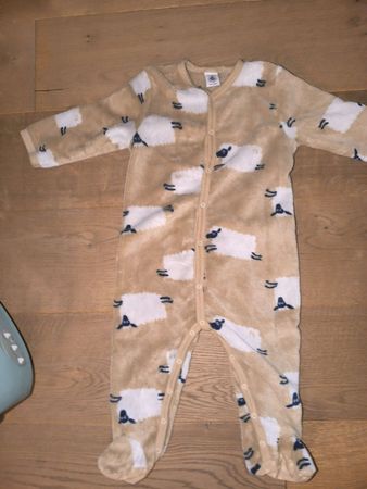Pyjama /dors-bien bébé Petit Bateau, taille 18M / 81 cm