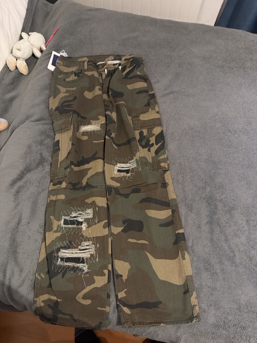 Pantaloni: Camouflage hose  – Nuovo (secondo la descrizione) da Gerlafingen venduto da dav_d6m7
