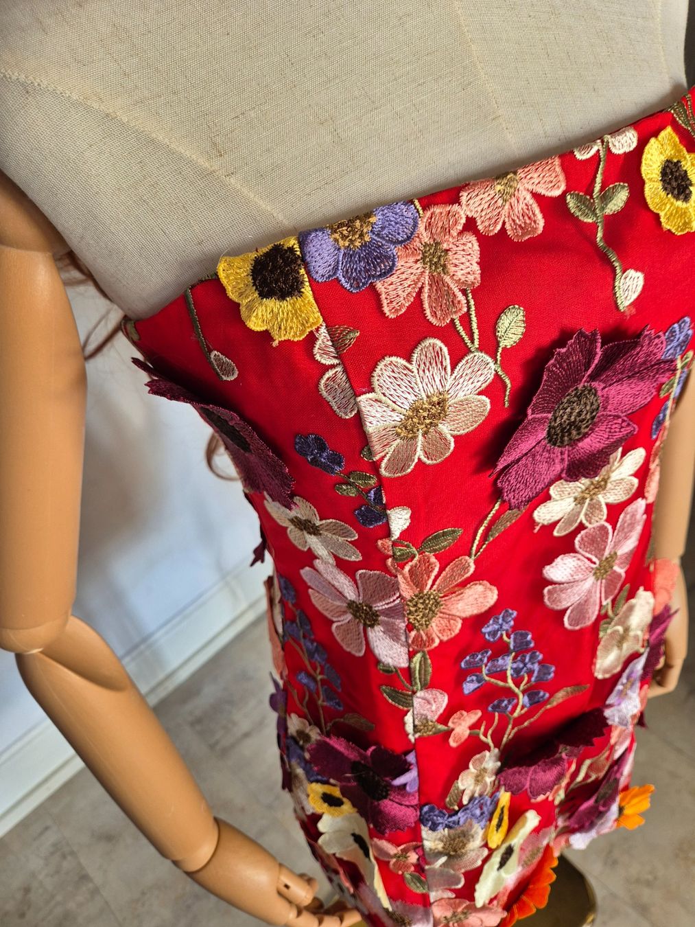 Kleider: Geblümtes Kleid Endless Rose – Gebraucht aus Leissigen von ali_k9v8 2