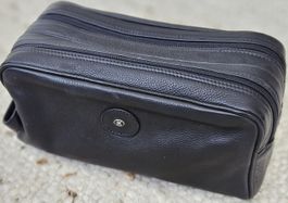 Hochwertiges Leder-Necessaire