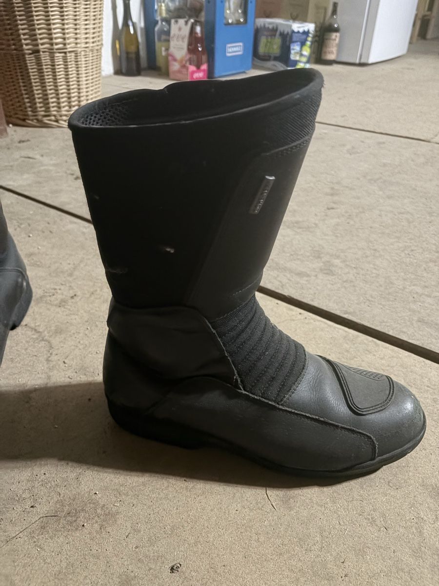 Herrenschuhe: BMW Echtleder Motorradstiefel – Gebraucht aus Lotzwil von kie_t777 1