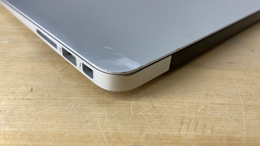 Notebook: MacBook Air 13" 1.6 GHz i5 128 GB SSD  – Usato da Basel venduto da revendo_outlet 2