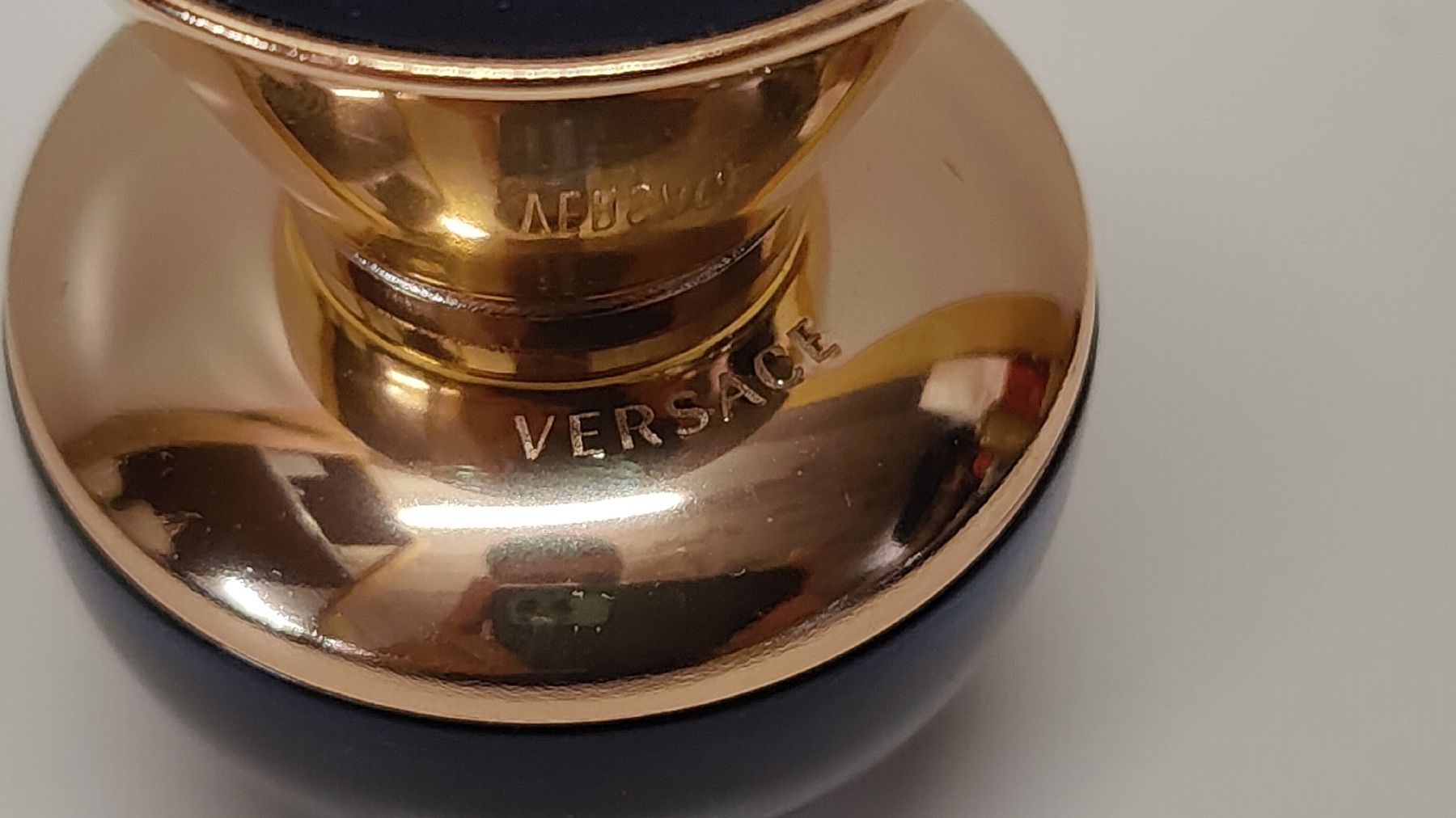 Versace Profumi & Eau de Toilette: Versace Dylan Blue Eau de Parfum 30ml Damen (L30) – Usato da Neuenhof venduto da bro_9zsg 3