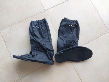 Bering sur-bottes noires taille XL neuf