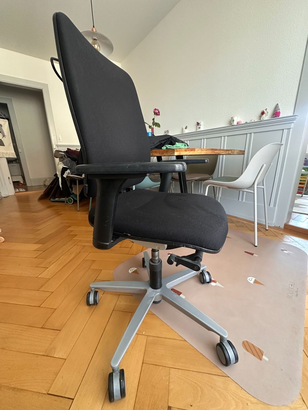 Sedie: Höhenverstellbarer Bürostuhl – Usato da Wettingen venduto da sunshine1345 1