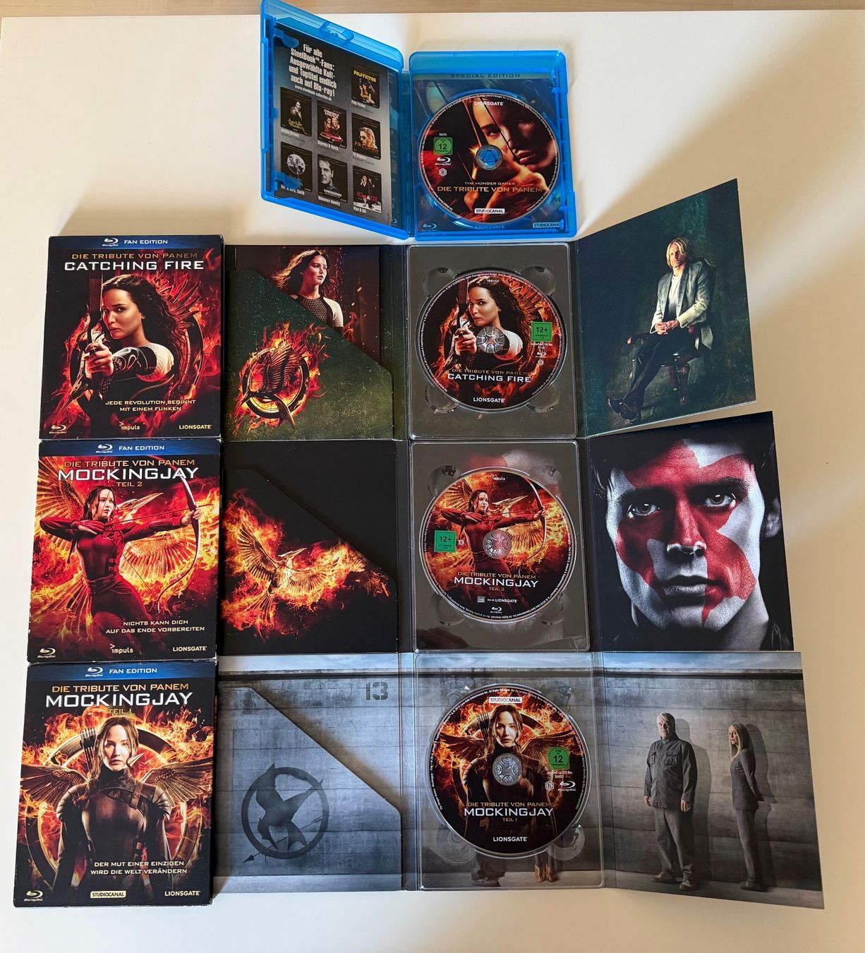Tutti i DVDs: Die Tribute von Panem 1-4 Blu-ray Set – Nuovo (secondo la descrizione) da Altstätten SG venduto da sheamus 2