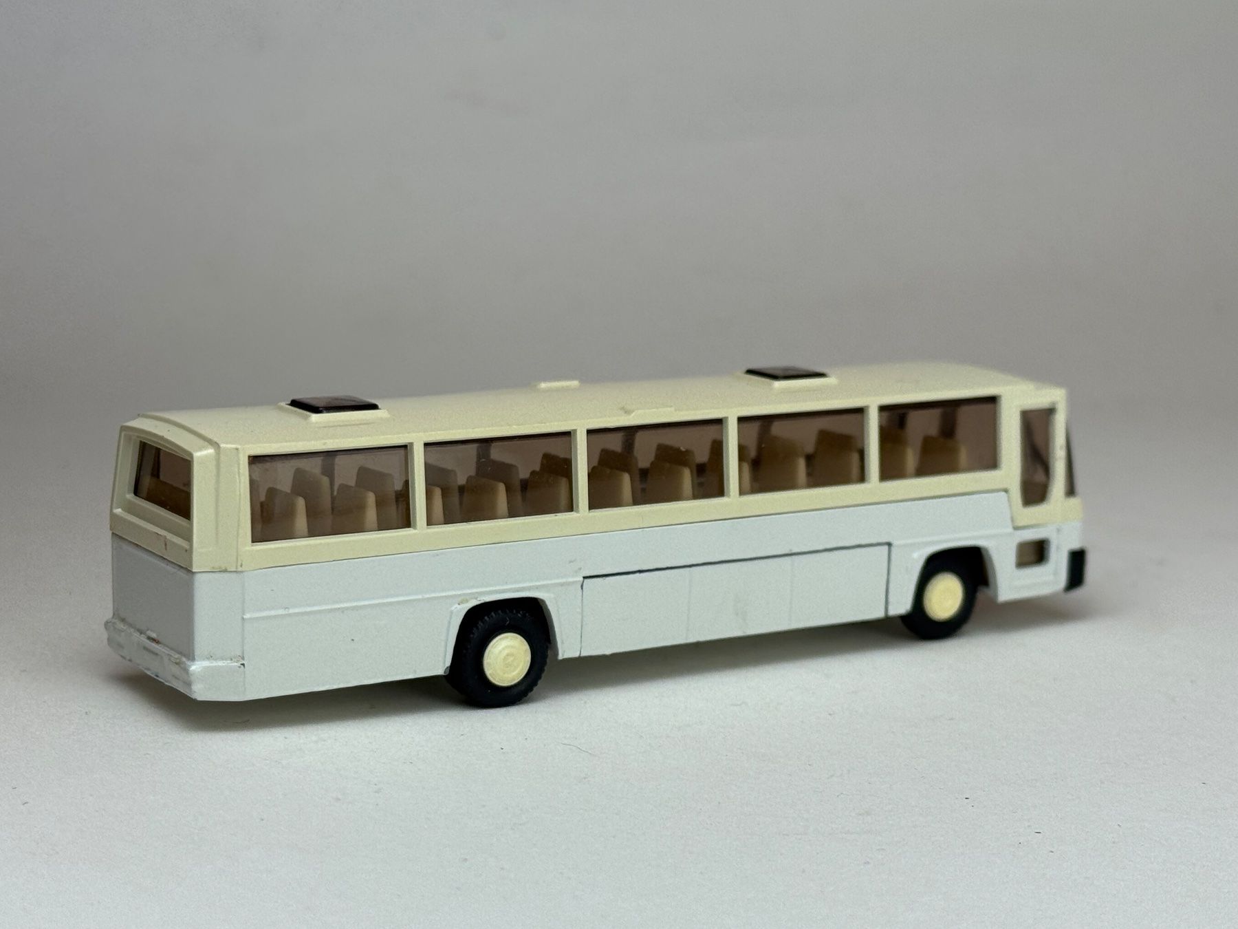 Modellini d'auto: GB- Efis Bus weiss – Usato da Elm venduto da Wikmtz 1