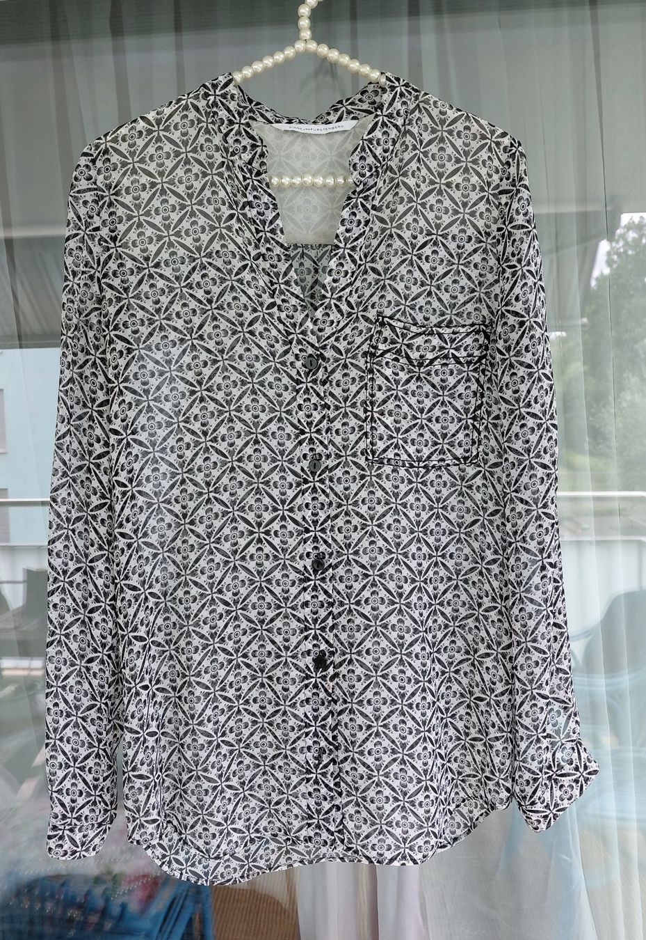 Diane von Furstenberg Blusen: Bluse DIANE v.FURSTENBERG,neuwertig,CH-Gr. 36, 140 Fr. – Neu (gemäss Beschreibung) aus Bülach von reguskon