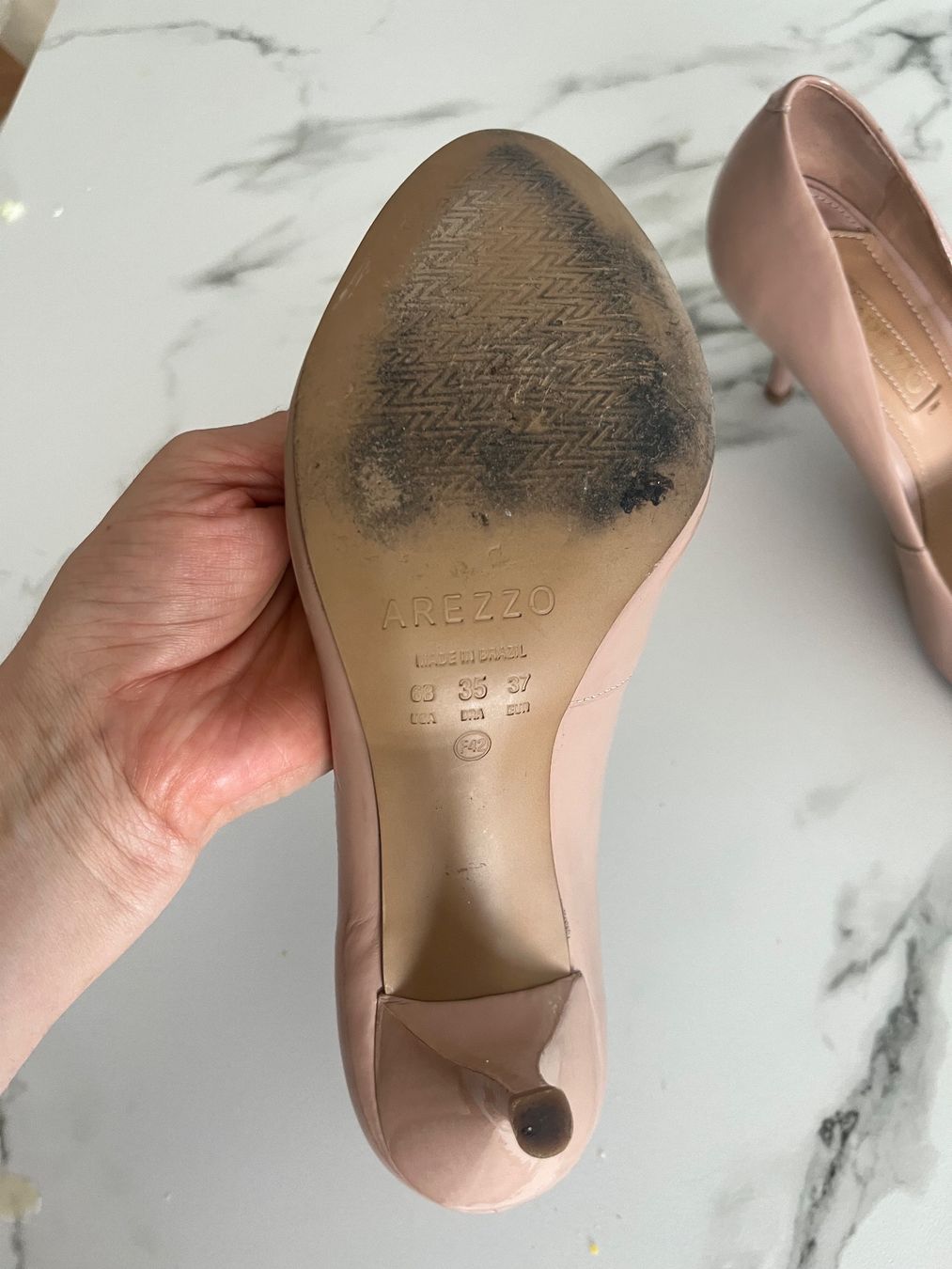 Scarpe da donna: Beige Pumps aus Leder – Usato da Lenzburg venduto da BMK. 2