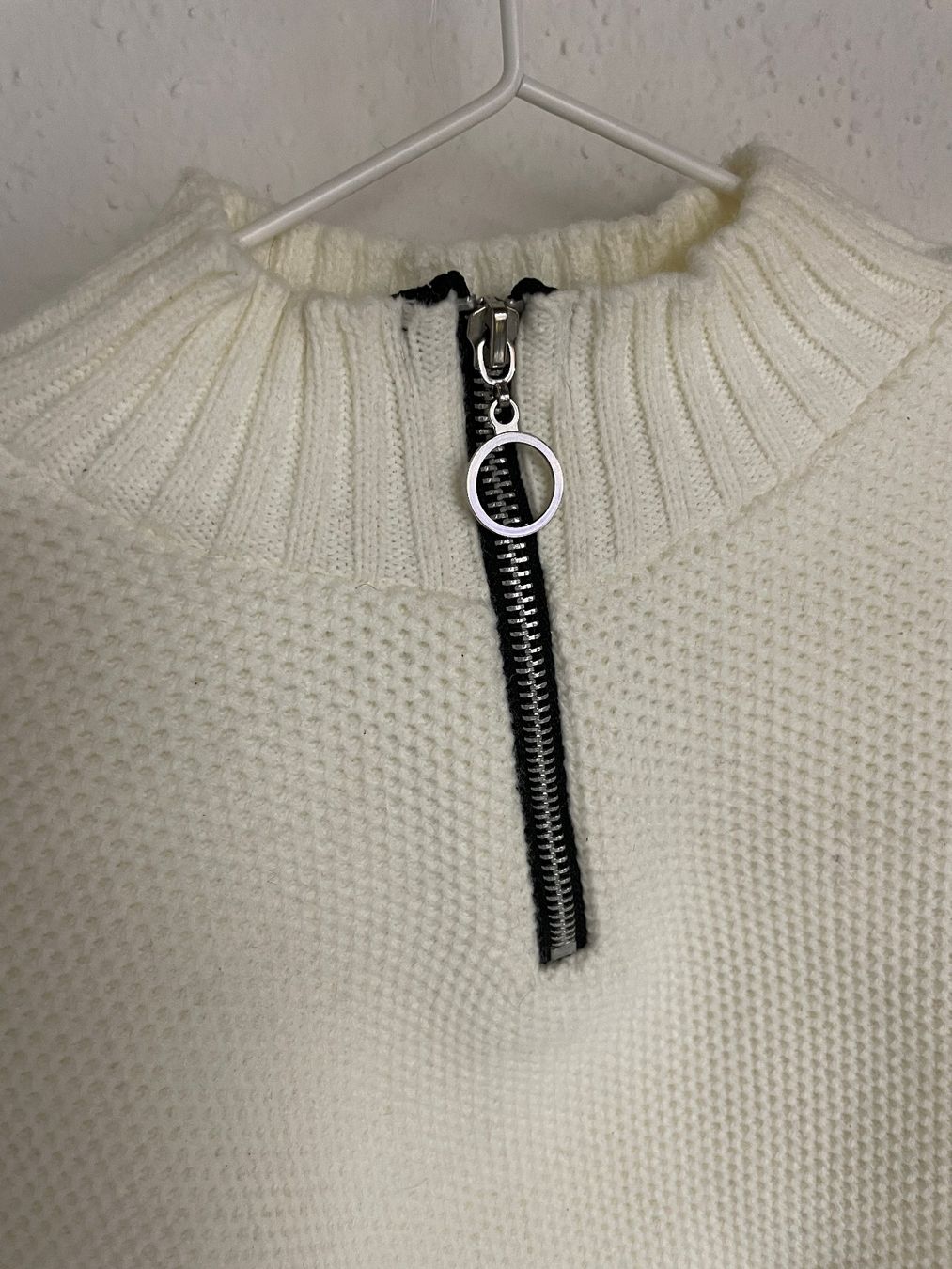 Maglioni & Felpe: Pullover. Cropped. 34. Weiss. Missguided. Petite. – Usato da Nussbaumen AG venduto da iva_ 1