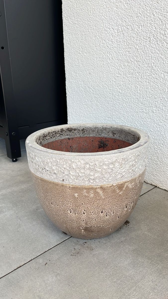 Vasi per fiori: Grosser robuster Blumentopf für Garten oder Terrasse! – Usato da Wetzikon ZH venduto da dam_cs55