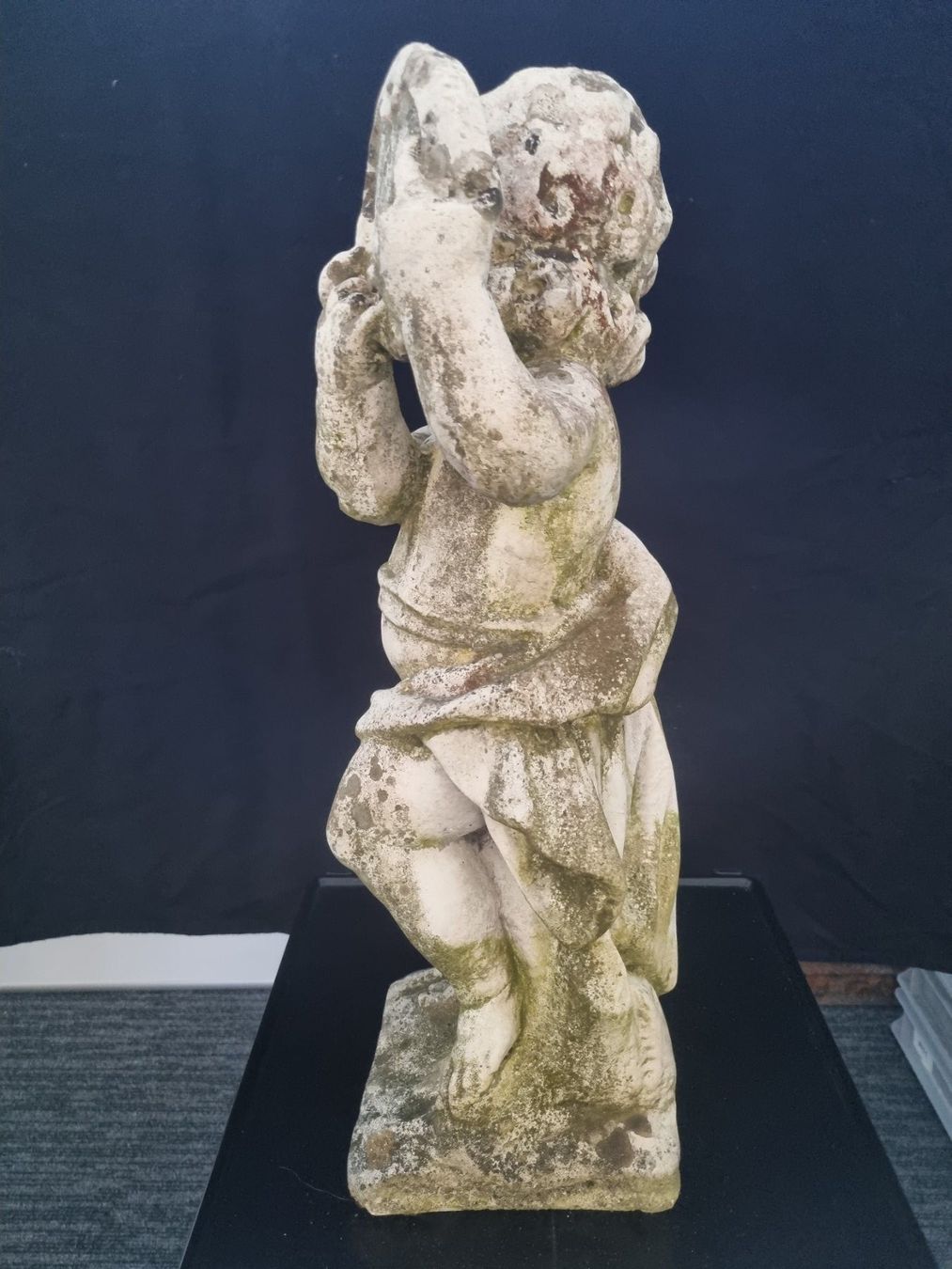 Statuette: Gartenfigur "Putte" aus Steinguss, Höhe 60 cm – Usato da Lenzburg venduto da freedomky 4