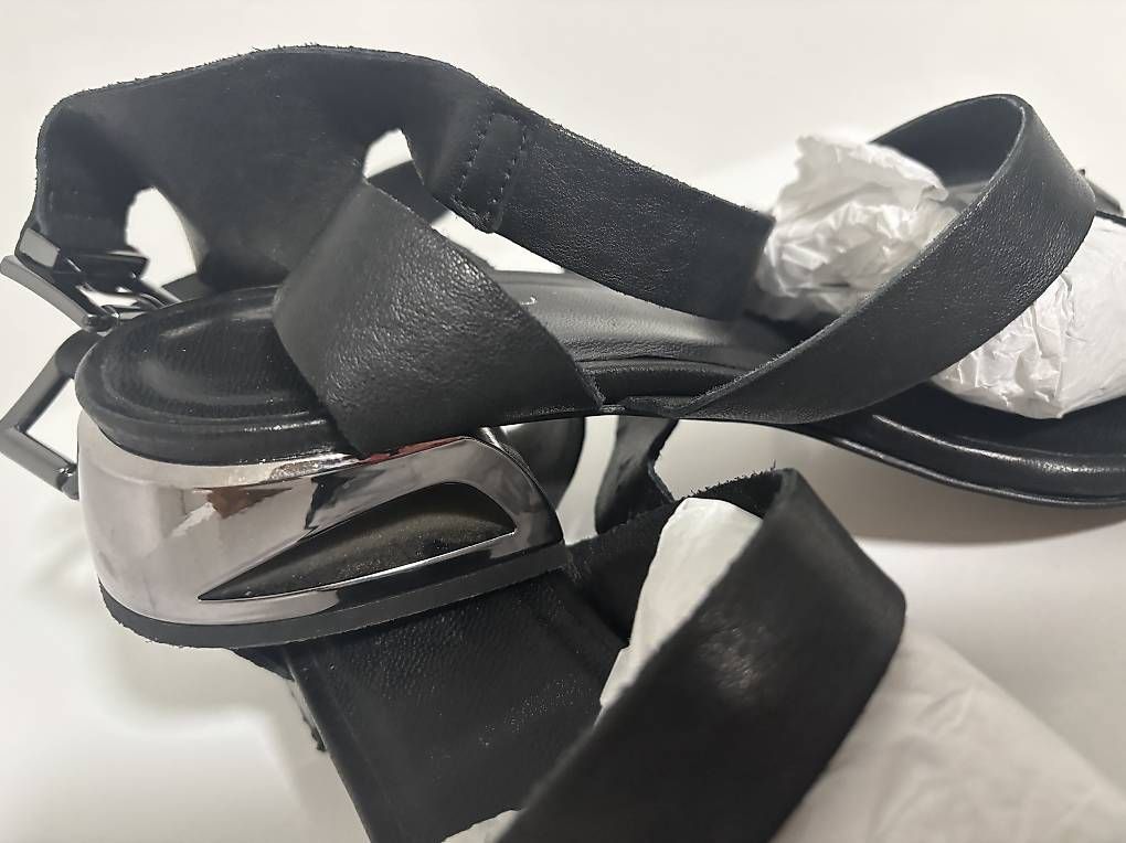 Chaussures femmes: Sandali Tosca Blu – D'occasion à Soazza par afa_r6cx 1