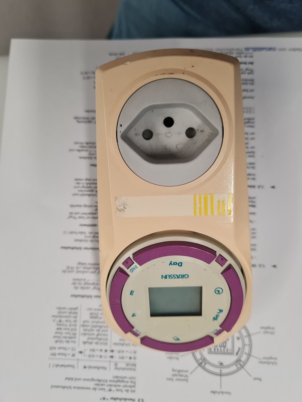 Composants électroniques: Grässlin Schaltuhr mit Programmiermöglichkeit – D'occasion à Horw par Arta20000