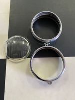 Lampenringe und Glas