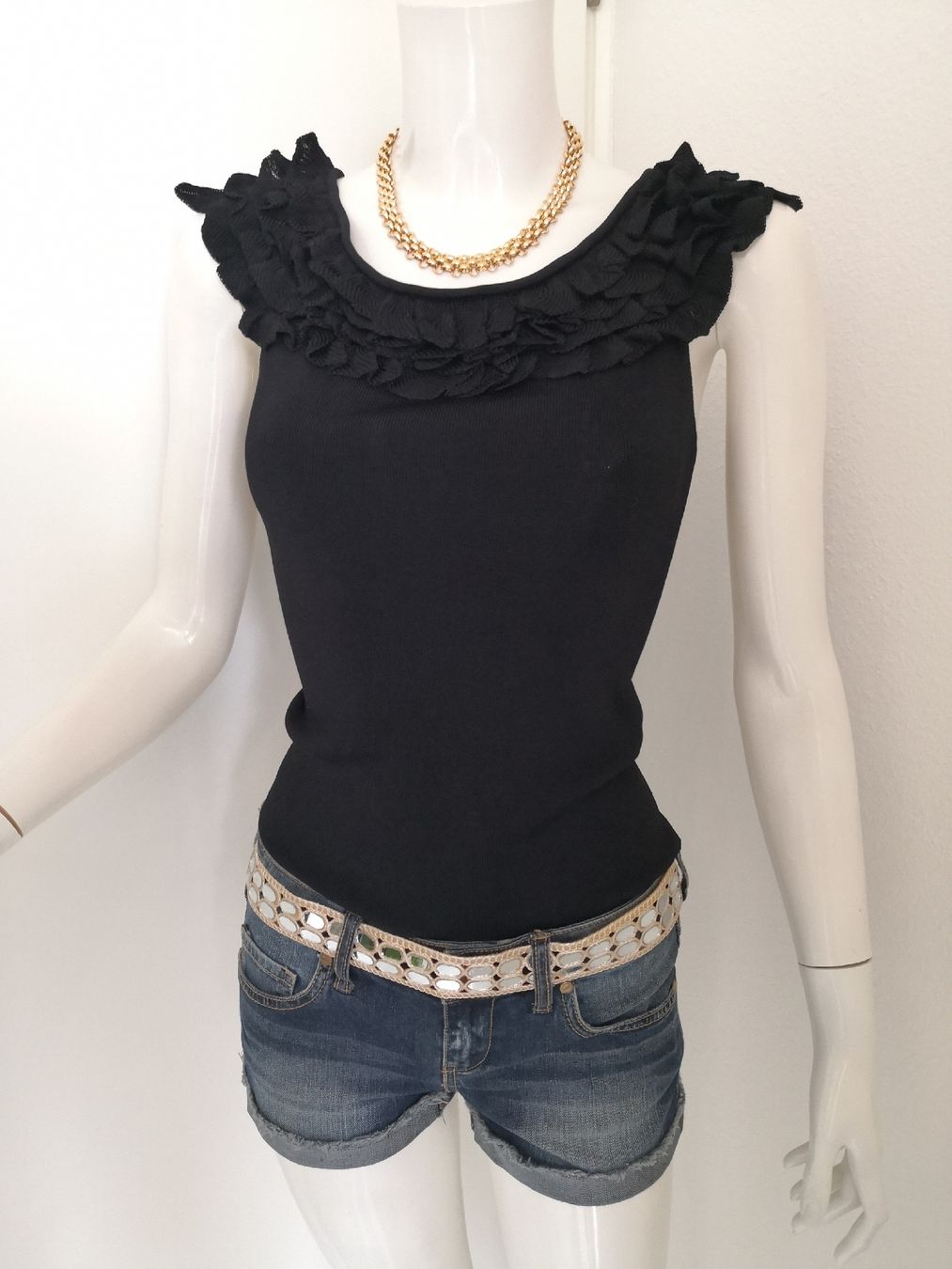 Mango Top: 🤩MANGO STRICK-TOP SCHWARZ MIT VOLANTS – Nuovo (secondo la descrizione) da Olten venduto da Naja-Twins-Twins 5