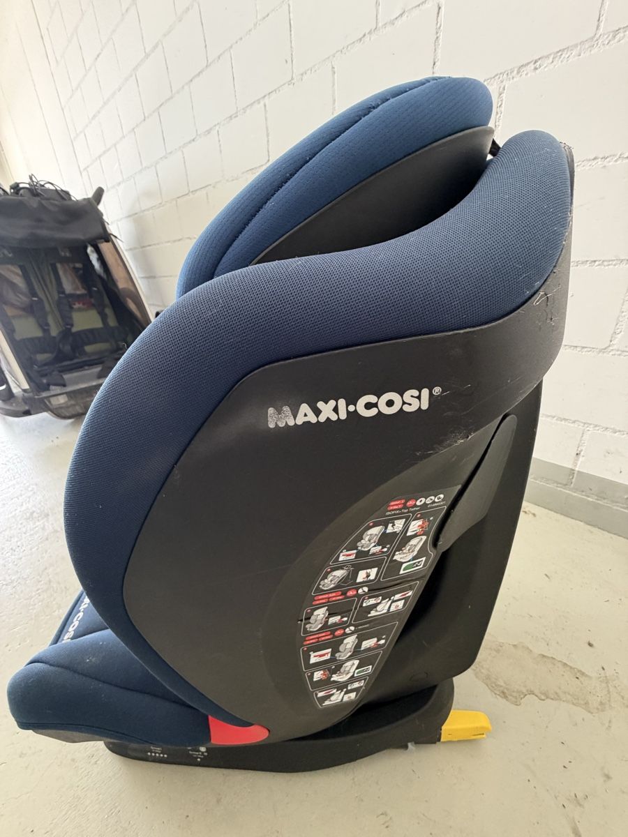 Maxi-Cosi Sièges auto: Maxi Cosi Kindersitz mit Isofix – D'occasion à Biel-Benken BL par Sunshine_222 6