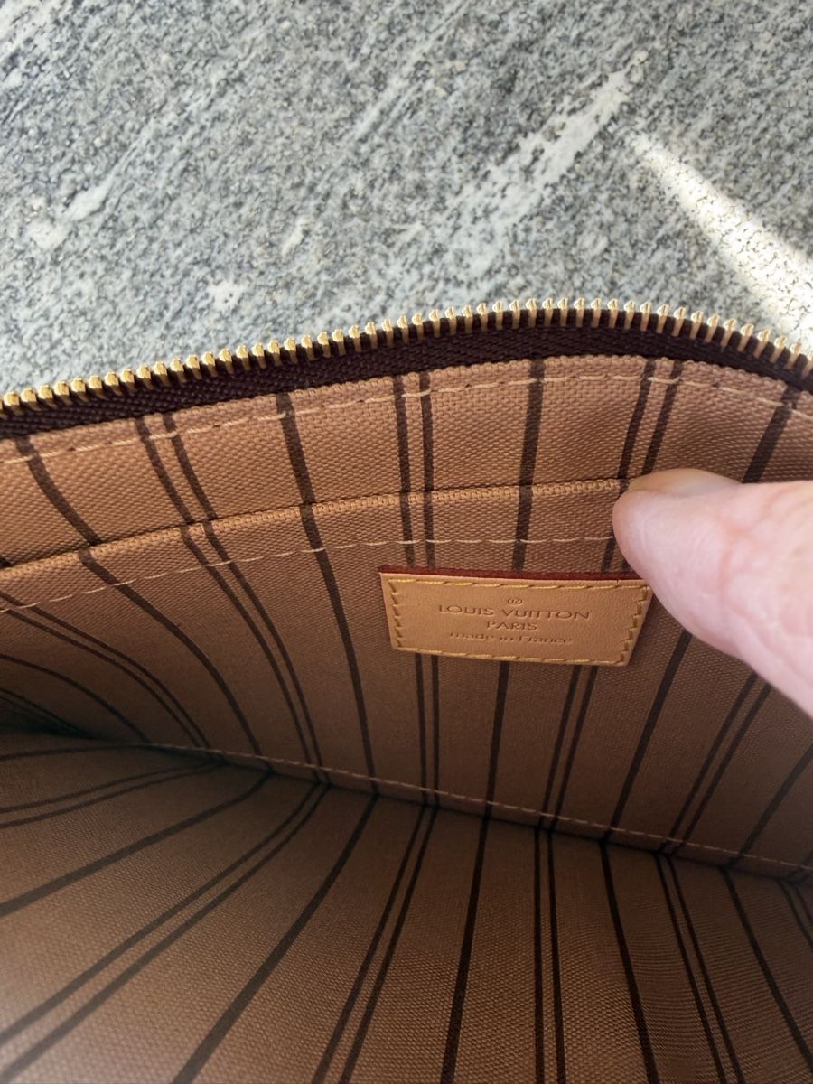 Louis Vuitton Taschen für Damen: Louis Vuitton Pochette – Neu (gemäss Beschreibung) aus Erlenbach ZH von mochtvor 1