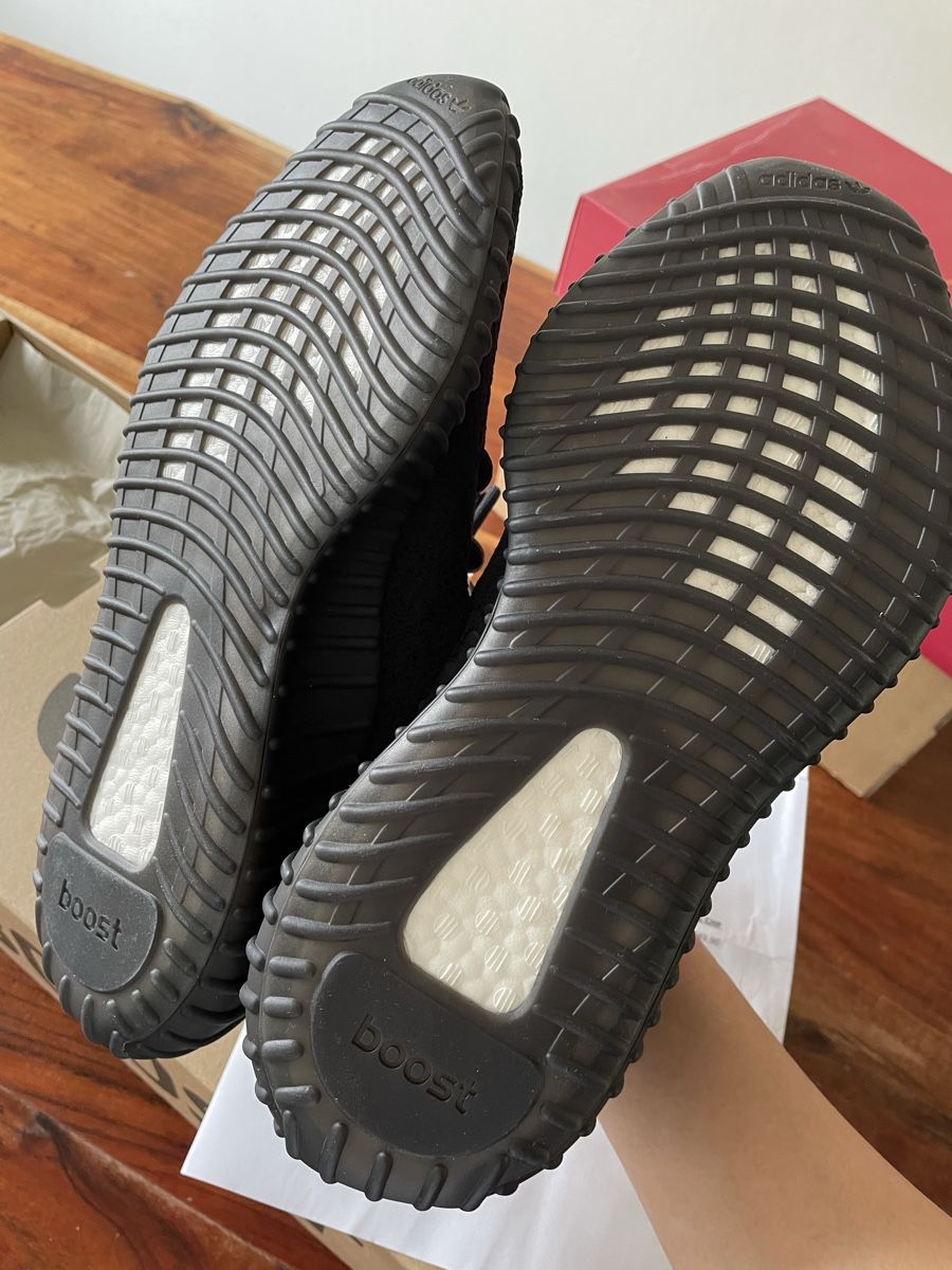 Adidas Scarpe da uomo: Adidas Yeezy Boost 350 V2 – Nuovo e nell'imballaggio originale da Dübendorf venduto da fhlagcao 1
