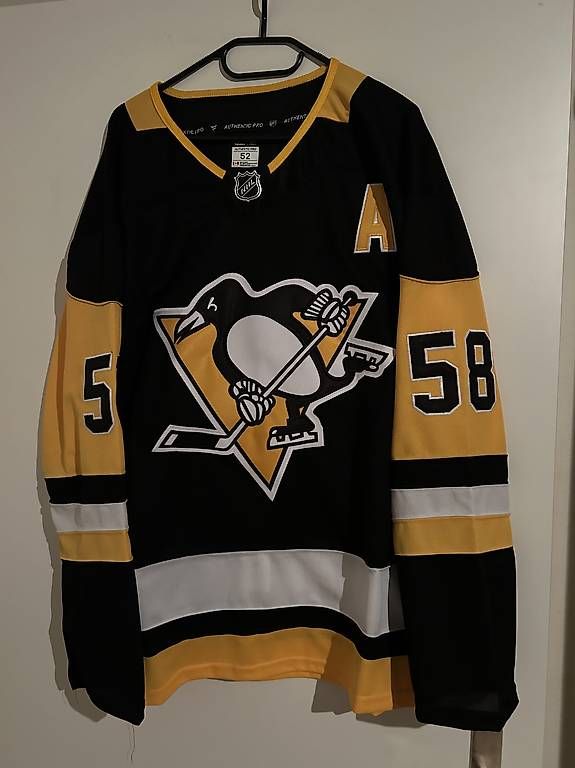 Leibchen & Hosen: Fanatics Pittsburgh Penguins Jersey Size L – Gebraucht aus Effretikon von PrimeTimeB