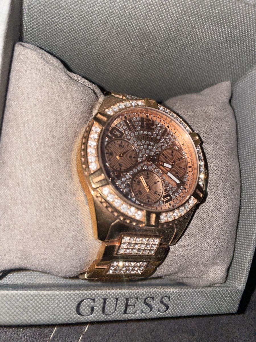 Guess Uhren: Original Guess Uhr aus Mailand – Neu (gemäss Beschreibung) aus Schaffhausen von anj_c89q 1
