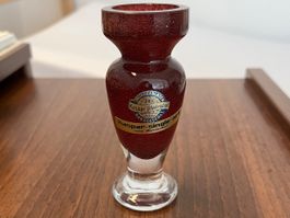 Antike MINI-VASE / rubinrot / Bleikristall / zirka 1974