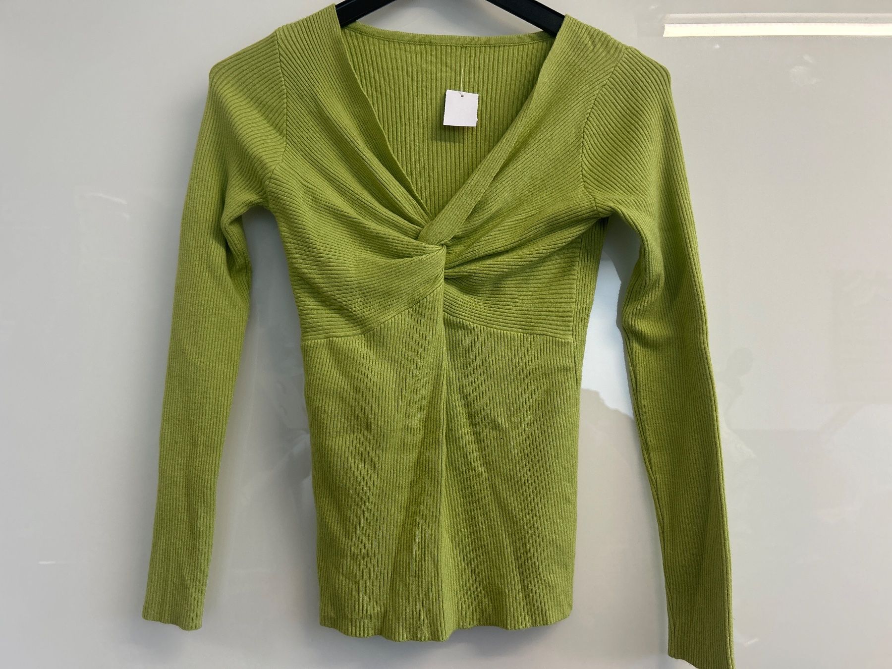 Maglioni & Felpe: Pullover weich figurbetont one size NEU – Nuovo e nell'imballaggio originale da Regensdorf venduto da Spyke55