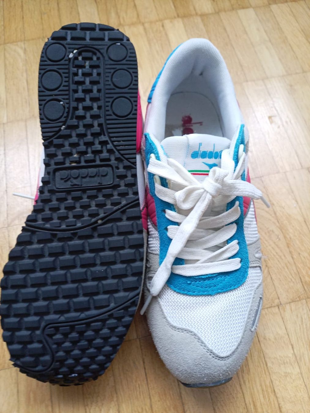 Scarpe da donna: Diadora Sneakers 37 – Usato da Stäfa venduto da krp54 2