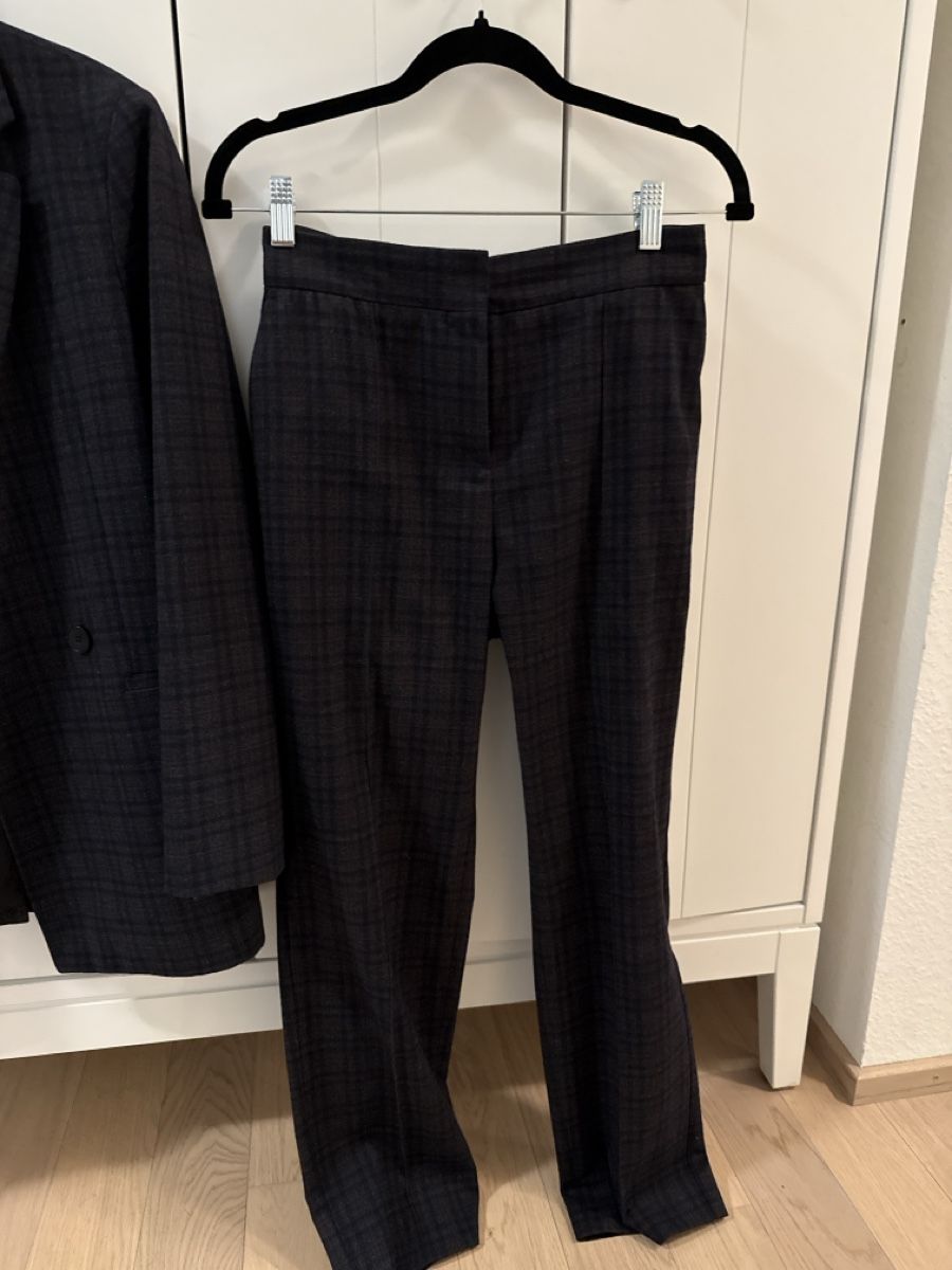 Maje Completi & Tailleur: Maje suit – Nuovo (secondo la descrizione) da Zürich venduto da AlineCr 2